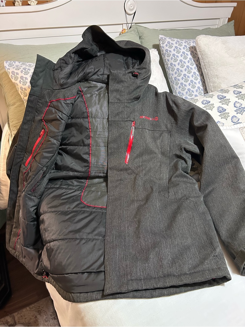Merrell Men's Dark Gray Ski Jacket with Red Accents